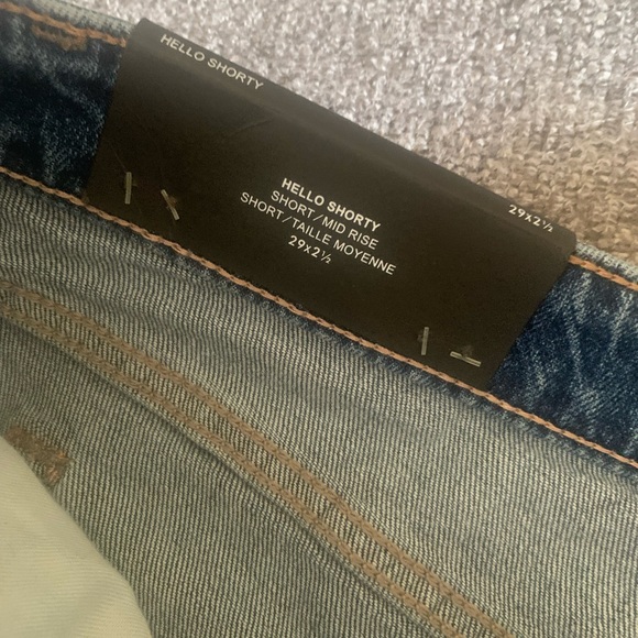 Silver brand jean shorts - Picture 2 of 3